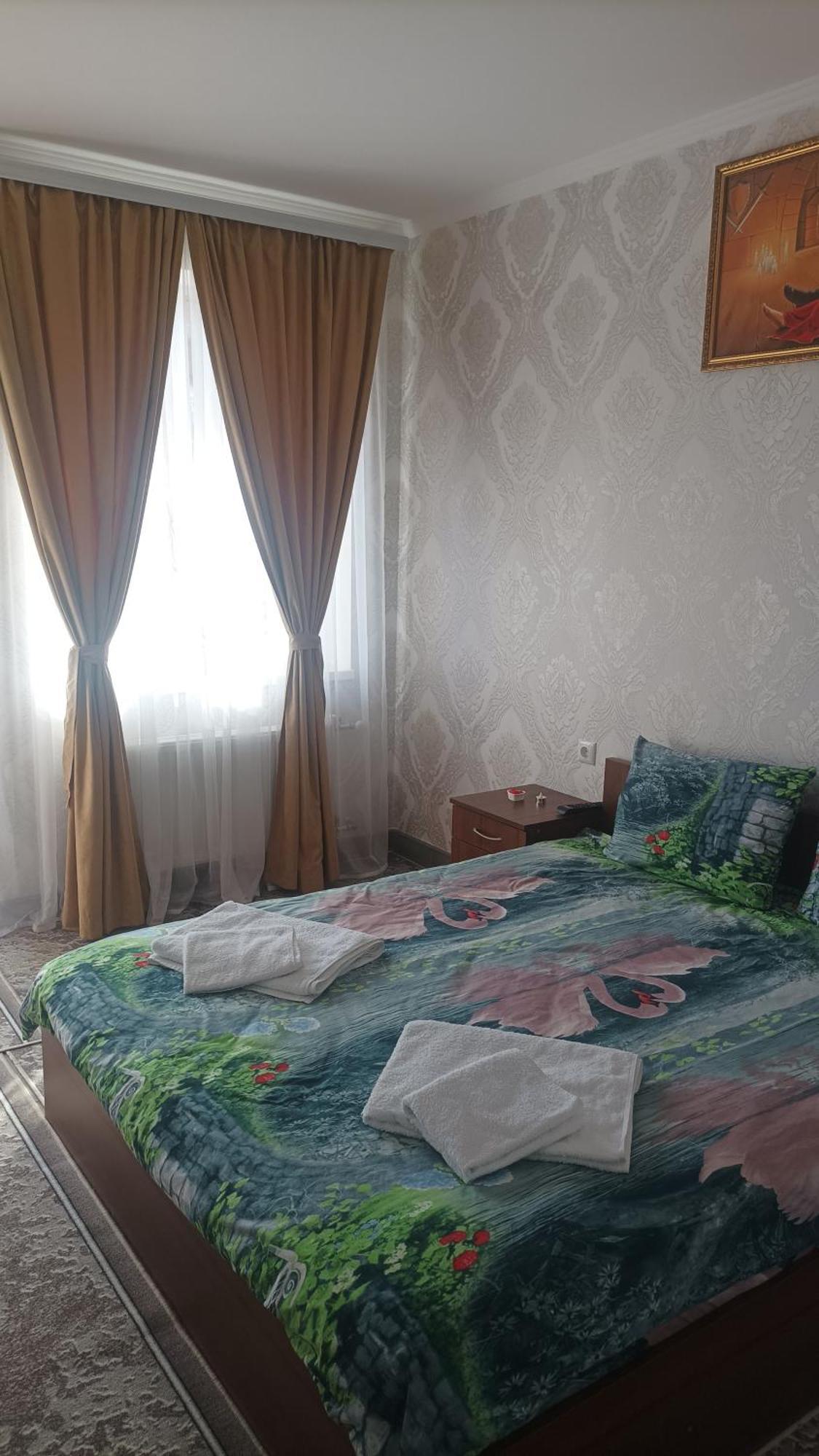 Готель Ассоль Khmel'nyts'kyy Exterior foto